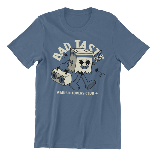 KING Adult T-Shirt - Comfortable and Stylish with Bold Graphic Design